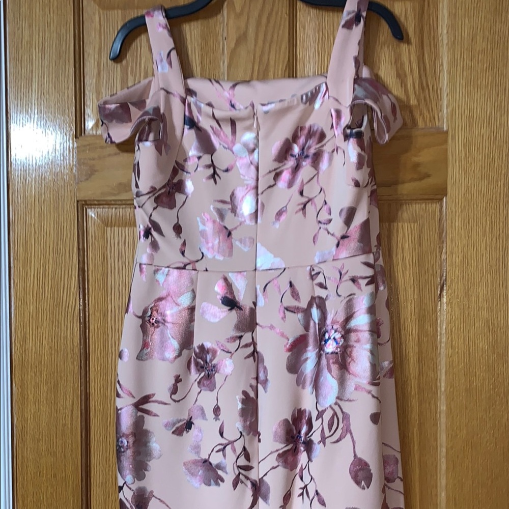 Metallic Pink Floral Dress - Picture 4 of 4